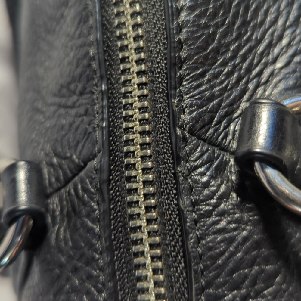 EUC Coach pebbled leather small Kelsey Satchel crossbody bag - Picture 12 of 16